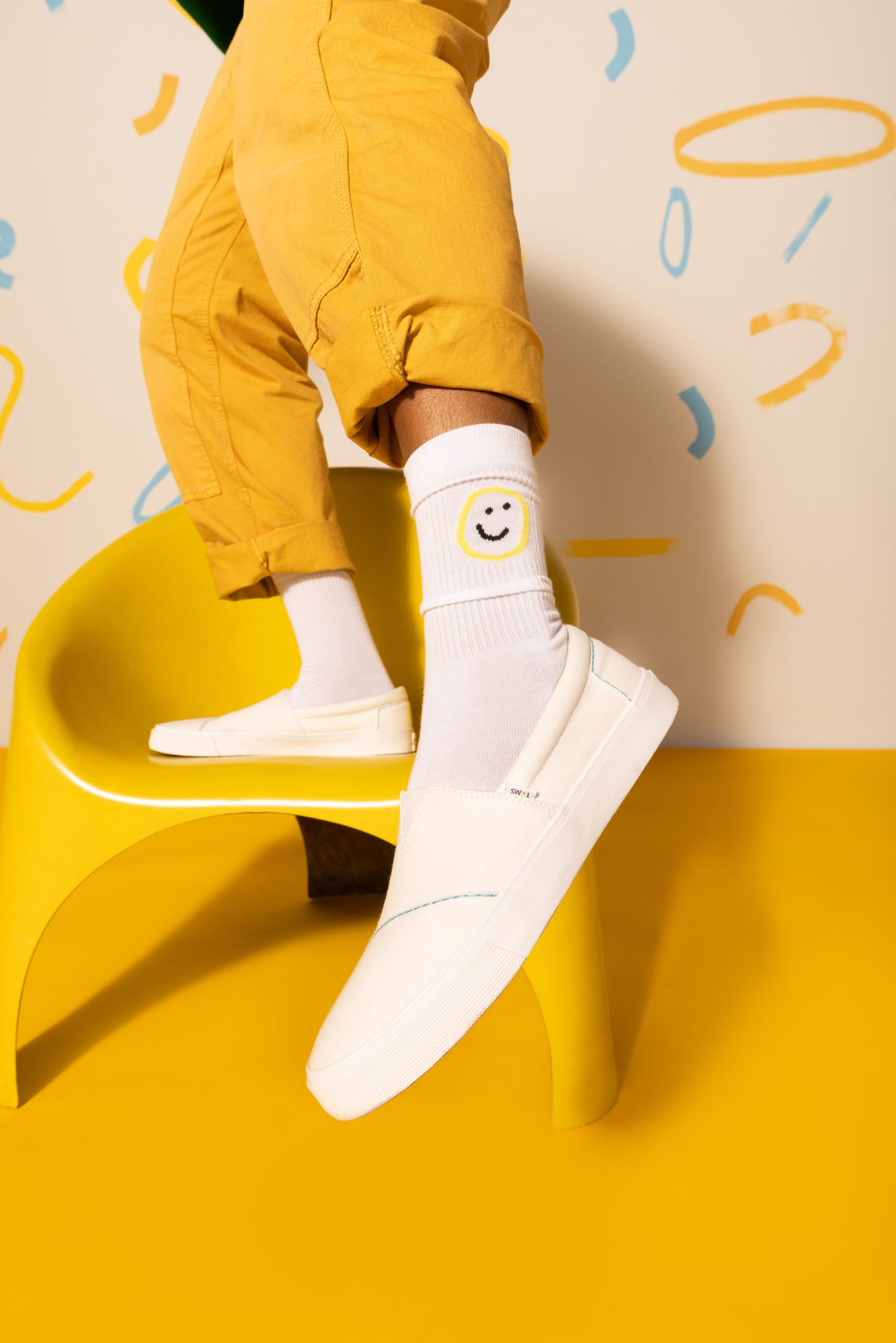TOMS Partners With Happiness Project To Launch First Collab Supporting