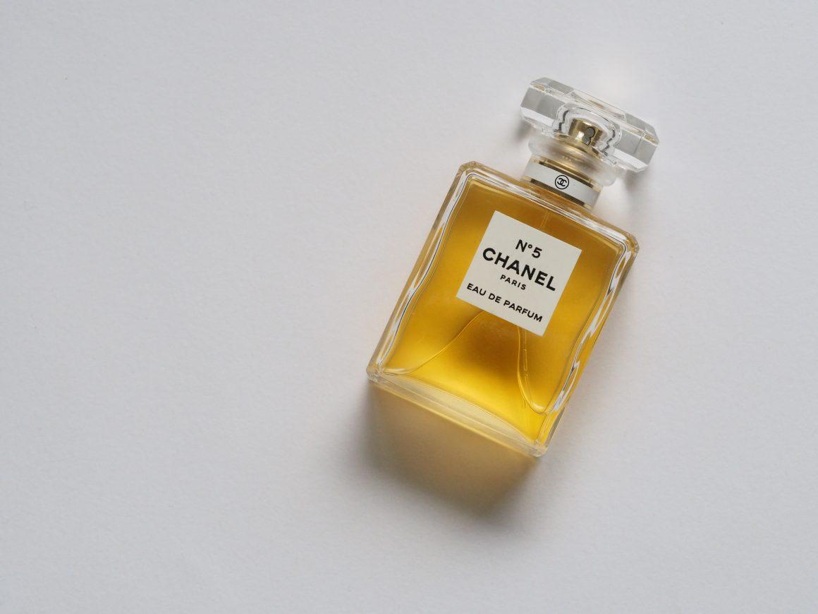 Fragrance / Cologne / Perfume